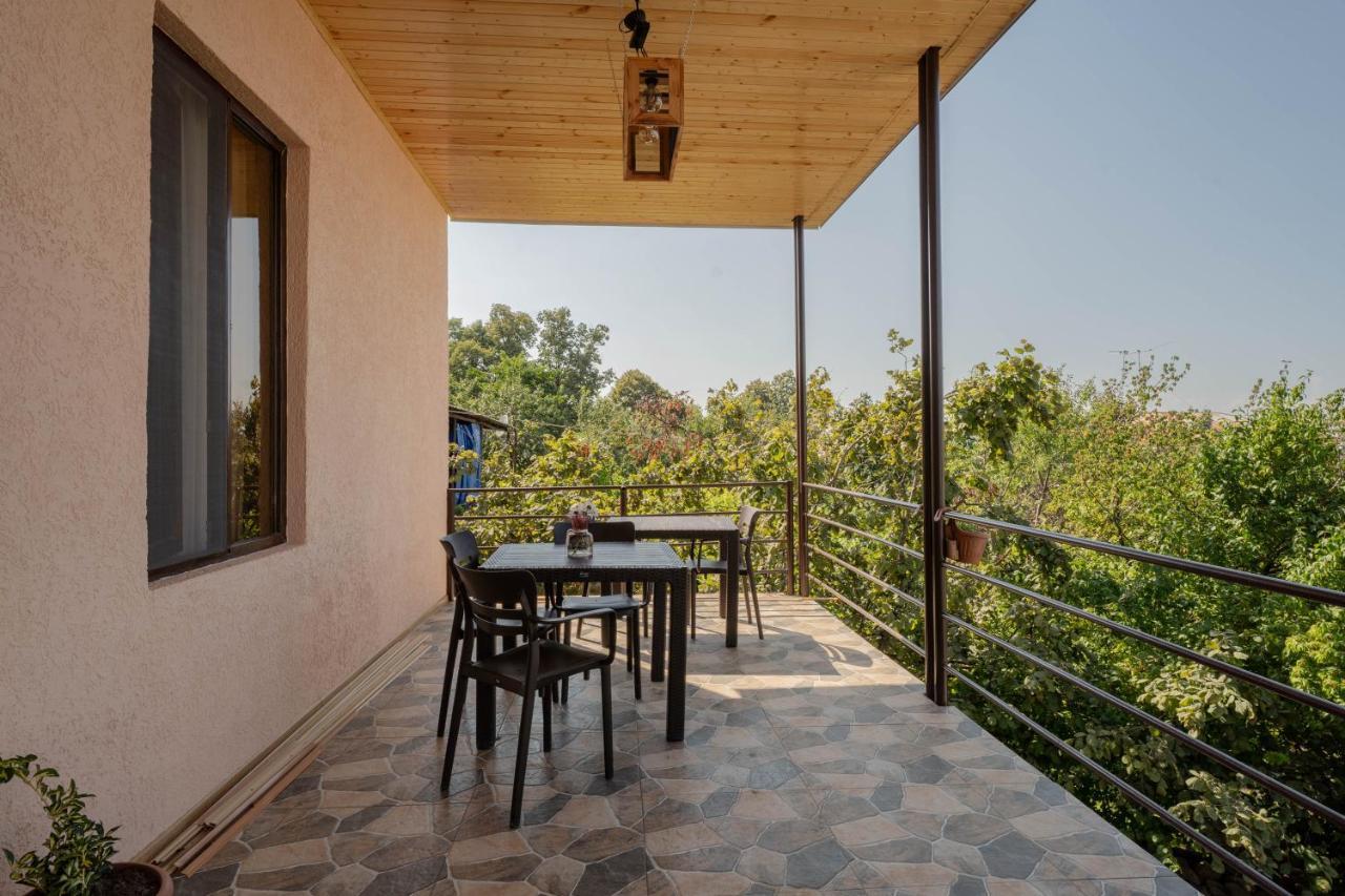 Guest House Gold Τελάβι Εξωτερικό φωτογραφία