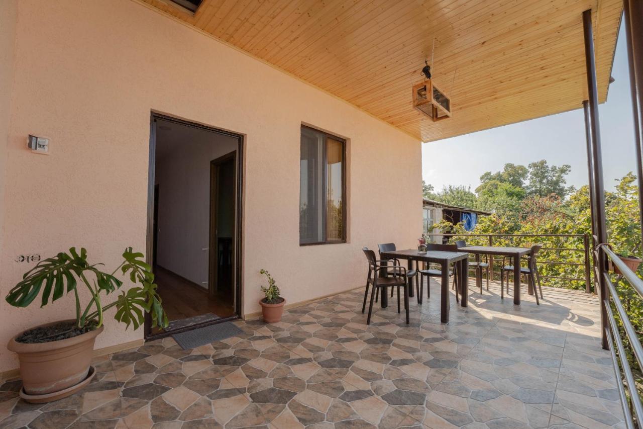 Guest House Gold Τελάβι Εξωτερικό φωτογραφία