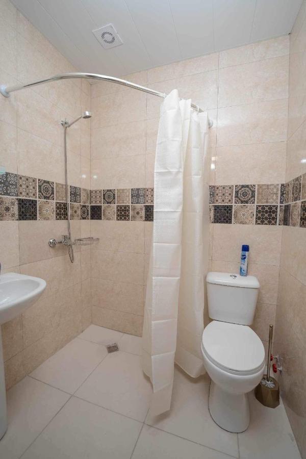 Guest House Gold Τελάβι Εξωτερικό φωτογραφία