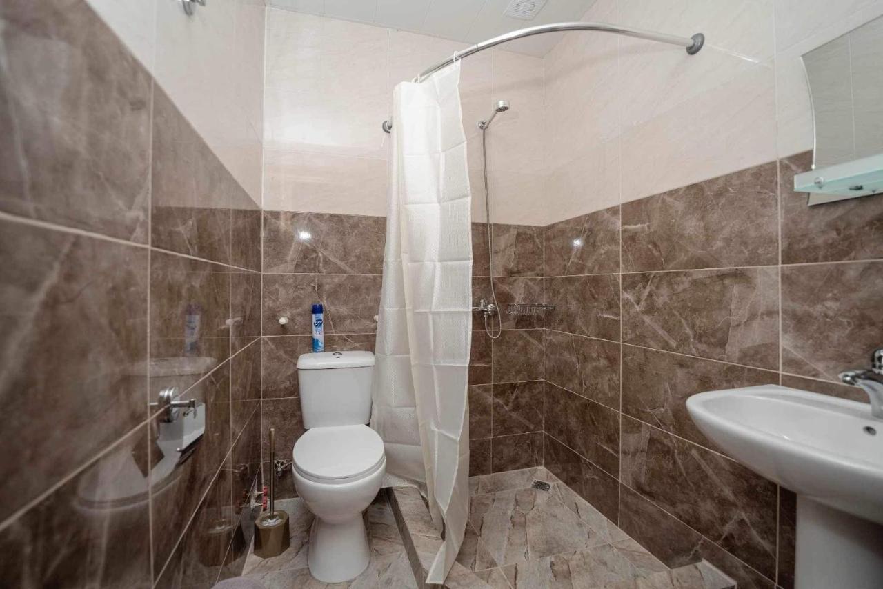 Guest House Gold Τελάβι Εξωτερικό φωτογραφία